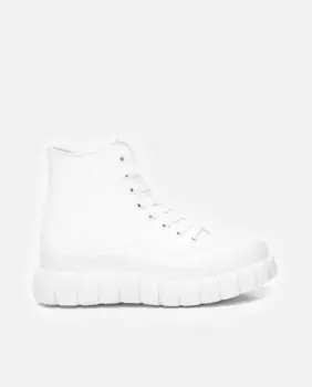 Женские ботильоны с резиновым носком и шнуровкой Refresh, белый