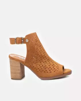 Женские ботильоны с застежкой-пряжкой и открытым носком Xti, цвет Camel