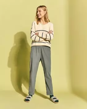 Женские брюки-морковки из микровельвета Southern Cotton, зеленый