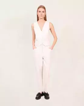 Женские брюки прямого покроя с передними карманами Naf Naf, цвет Crudo