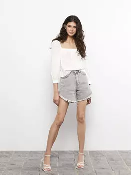 Женские джинсовые шорты стандартного кроя с прямыми карманами и деталями Shade