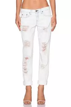 Женские джинсы-бойфренды Rebel в состаренном ярко-белом цвете rag & bone