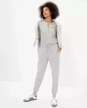 Женские джоггеры с логотипом Gap, серый