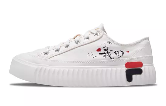Женские кеды Gear Canvas Low-top черного цвета Fila