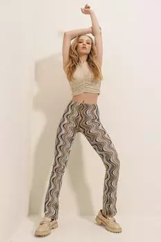 Женские коричневые трикотажные брюки с завышенной талией и геометрическим узором Trend Alaat Stili, коричневый