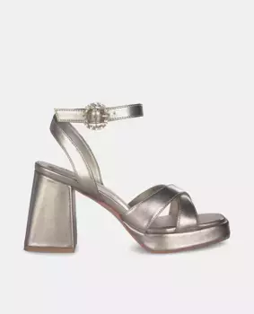 Женские кожаные босоножки на каблуке с квадратным носком Alma en Pena, коричневый