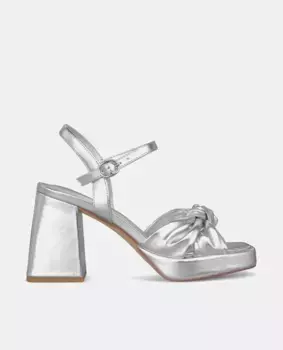 Женские кожаные босоножки на каблуке с узлом Alma en Pena, серебряный