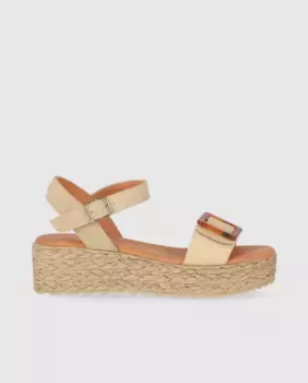 Женские кожаные босоножки на платформе с застежкой на пряжке и круглым носком Chika10, натуральный