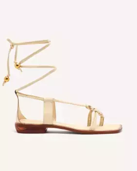 Женские кожаные босоножки на плоской подошве с металлической отделкой на ремешках Gioseppo, белый