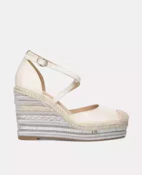 Женские кожаные босоножки на танкетке с закругленным носком Alma en Pena, белый