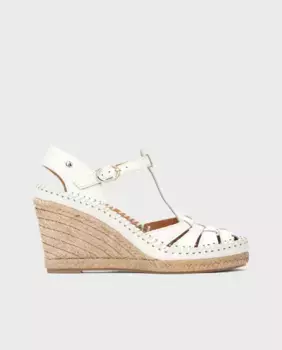 Женские кожаные босоножки с застежкой на пряжку Pikolinos, белый