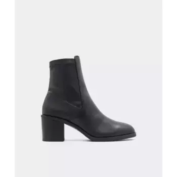 Женские кожаные ботильоны черного цвета с круглым носком Aldo