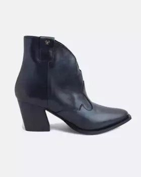 Женские кожаные ботильоны цвета металлик Silbon, синий