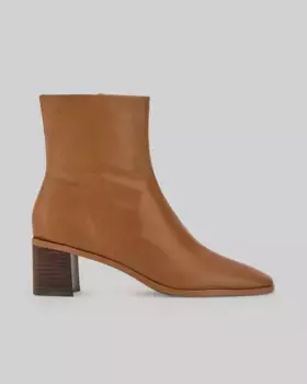 Женские кожаные ботильоны на квадратном каблуке Adolfo Dominguez, цвет Camel