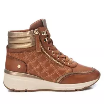 Женские кожаные кроссовки Carmela Collection в цвете Camel Xti