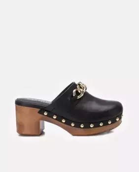 Женские кожаные сабо с металлической цепочкой Carmela, черный