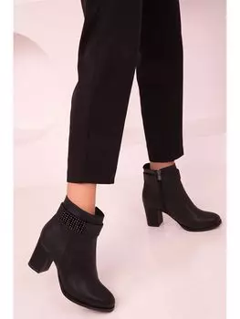 Женские кожаные сапоги на каблуке с застежкой-молнией Soho Exclusive