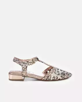 Женские кожаные туфли на плоской подошве с застежкой-пряжкой Carmela, цвет Nude