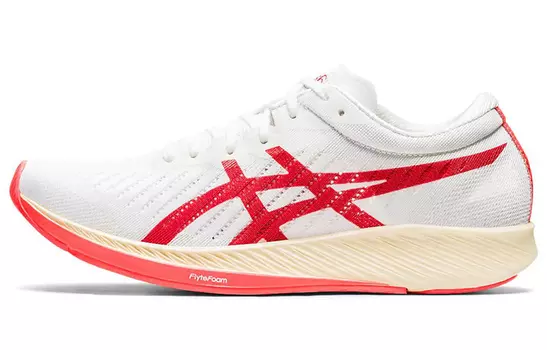 Женские кроссовки Asics Metaracer