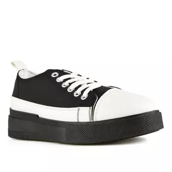 Женские кроссовки черные на платформе Tendenz