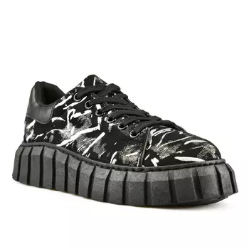 Женские кроссовки черные на платформе Tendenz