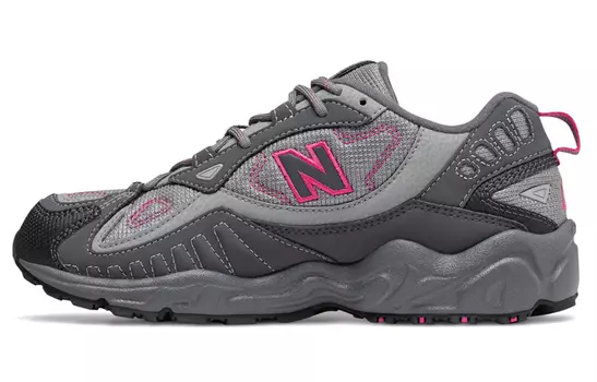 Женские кроссовки для активного отдыха New Balance NB 703