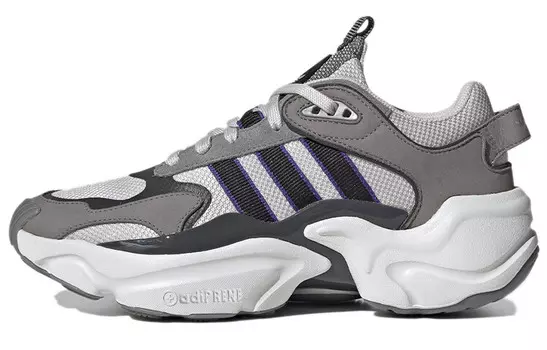 Женские кроссовки для бега adidas originals Magmur Runner