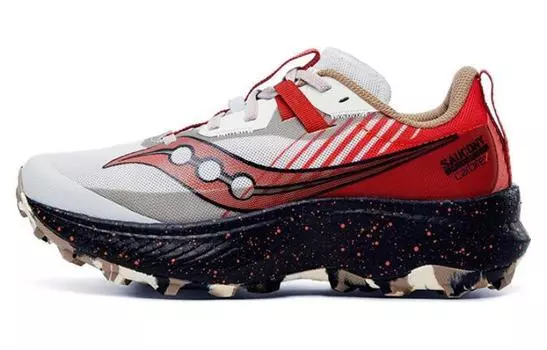 Женские кроссовки для бега Saucony Endorphin
