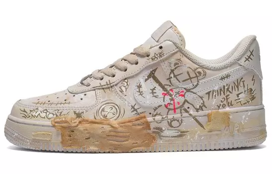 Женские кроссовки для скейтбординга Nike Air Force 1, Khaki/Vivid Sulphur/Anthracite/Black