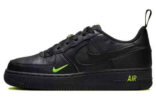 Женские кроссовки для скейтбординга Nike Air Force 1, Black/Green