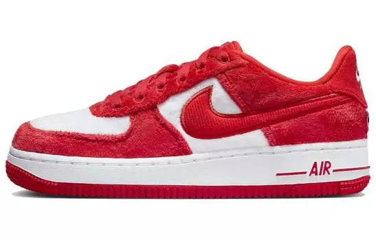 Женские кроссовки для скейтбординга Nike Air Force 1 Low, Red and White