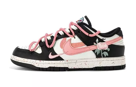 Женские кроссовки для скейтбординга Nike Dunk, Core Black / Cloud White / Team Shock Pink 2