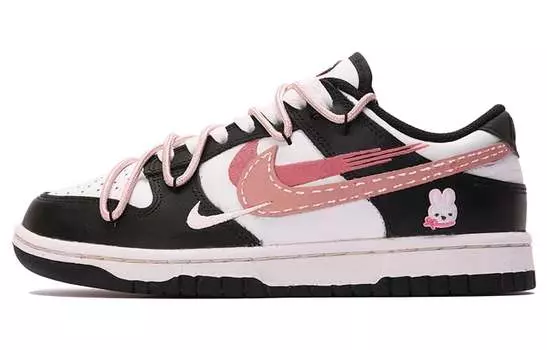Женские кроссовки для скейтбординга Nike Dunk, Core Black / Cloud White / Team Shock Pink 2