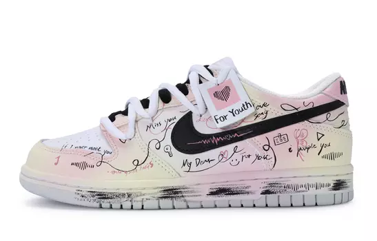 Женские кроссовки для скейтбординга Nike Dunk, Pink, white, yellow, and black
