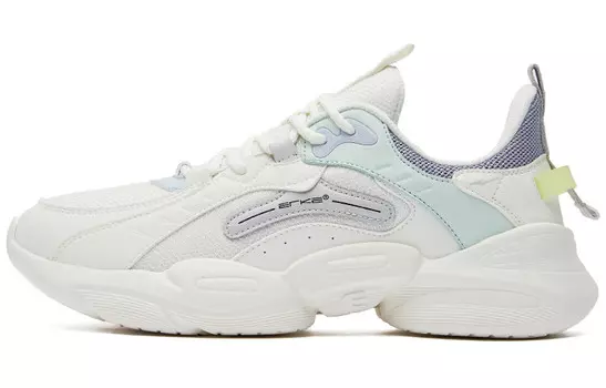 Женские кроссовки Lifestyle с низким верхом Oak Bud White/willow Purple Erke