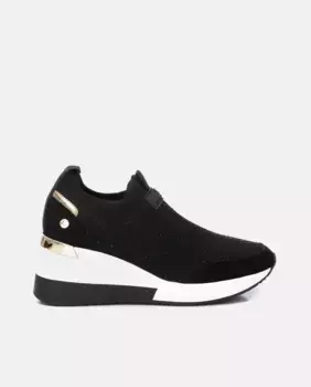 Женские кроссовки на танкетке Xti, чёрный