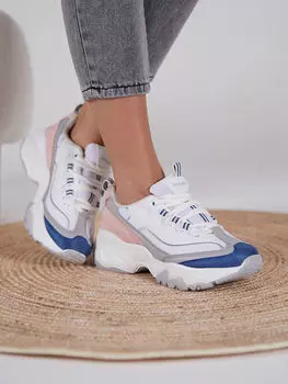 Женские кроссовки на толстой подошве со шнуровкой Tonny Black