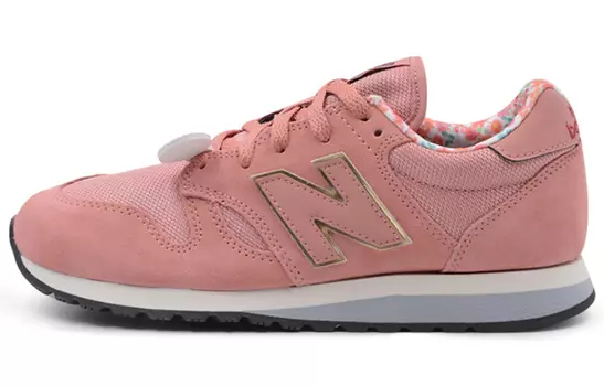 Женские кроссовки New Balance NB 520