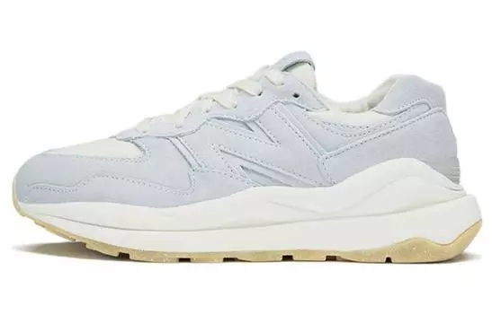 Женские кроссовки New Balance NB 5740