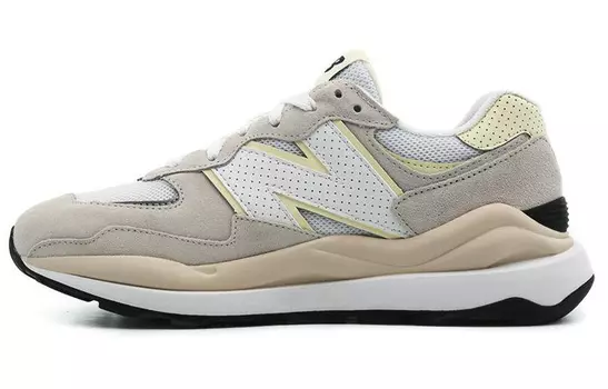 Женские кроссовки New Balance NB 5740