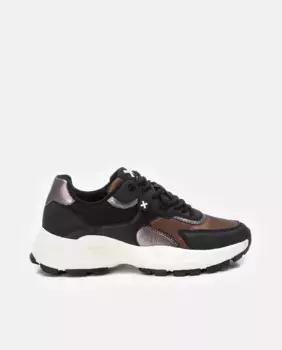 Женские кроссовки со шнурками и металлическими деталями Xti, серый