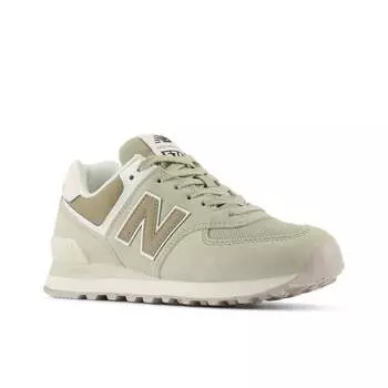Женские кроссовки зеленого цвета New Balance