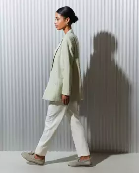 Женские льняные брюки с французским карманом Easy Wear, слоновая кость