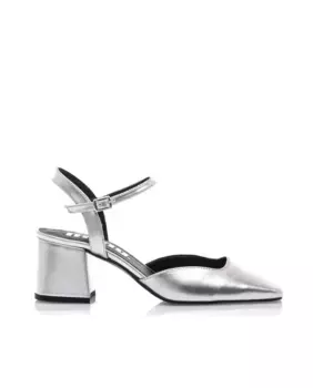 Женские лакированные туфли с пряжками Mustang, серебряный