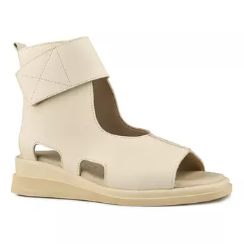 Женские летние ботинки бежевого цвета на платформе Tendenz