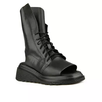 Женские летние ботинки черные на платформе Tendenz