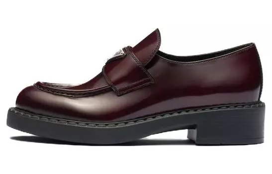 Лоферы женские Prada, коричневый