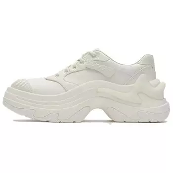 Женские массивные кроссовки FILA Fern, White
