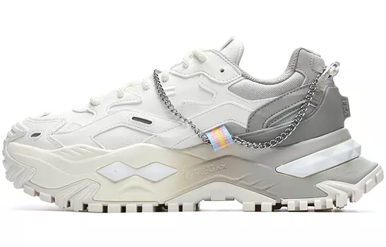 Женские массивные кроссовки Fila Fusion