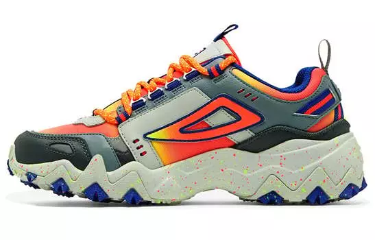 Женские массивные кроссовки FILA Oakmont